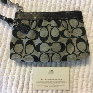 Coach signature collection wristlet- Black